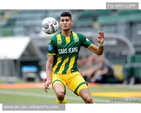 费伦次与莫尔德的较量谁能笑到最后足球盛宴即将上演 费伦次与莫尔德的较量谁能笑到最后足球盛宴即将上演